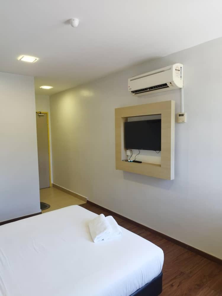 Santai Morib Hotel Exterior photo